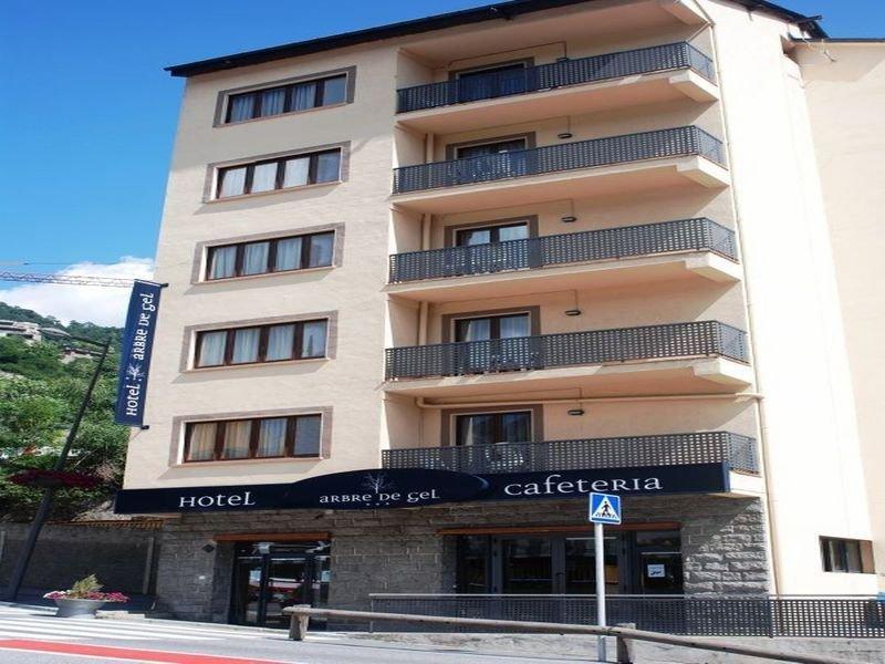 Hotel Arbre De Neu Encamp Esterno foto